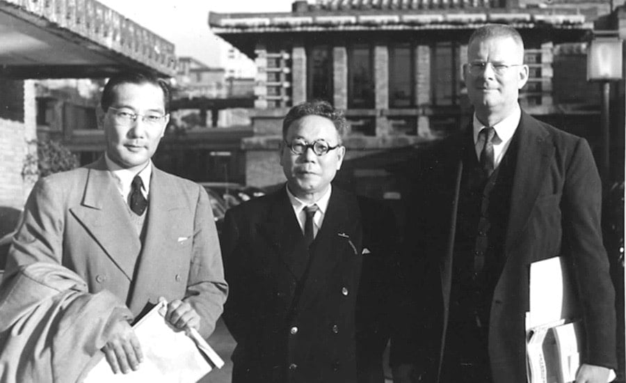 Edward Deming (far right) and colleagues